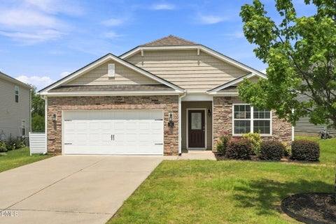 Photo of 80 Purple Trace, Clayton, NC 27527 (MLS # 10187172)