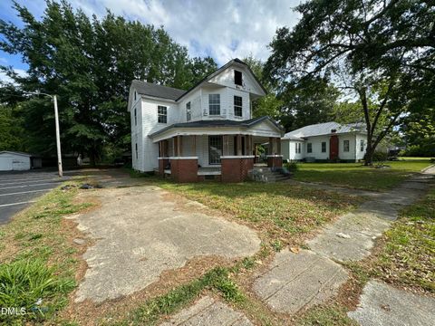 406 N Webb Street Selma NC 27576