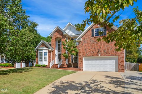 102 Greygate Place Cary NC 27518