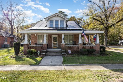 A home in Kenly