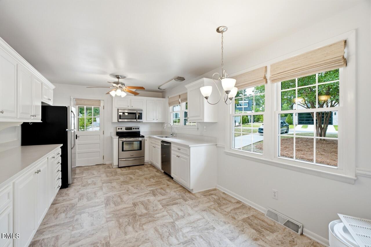 4901 Yadkin Drive