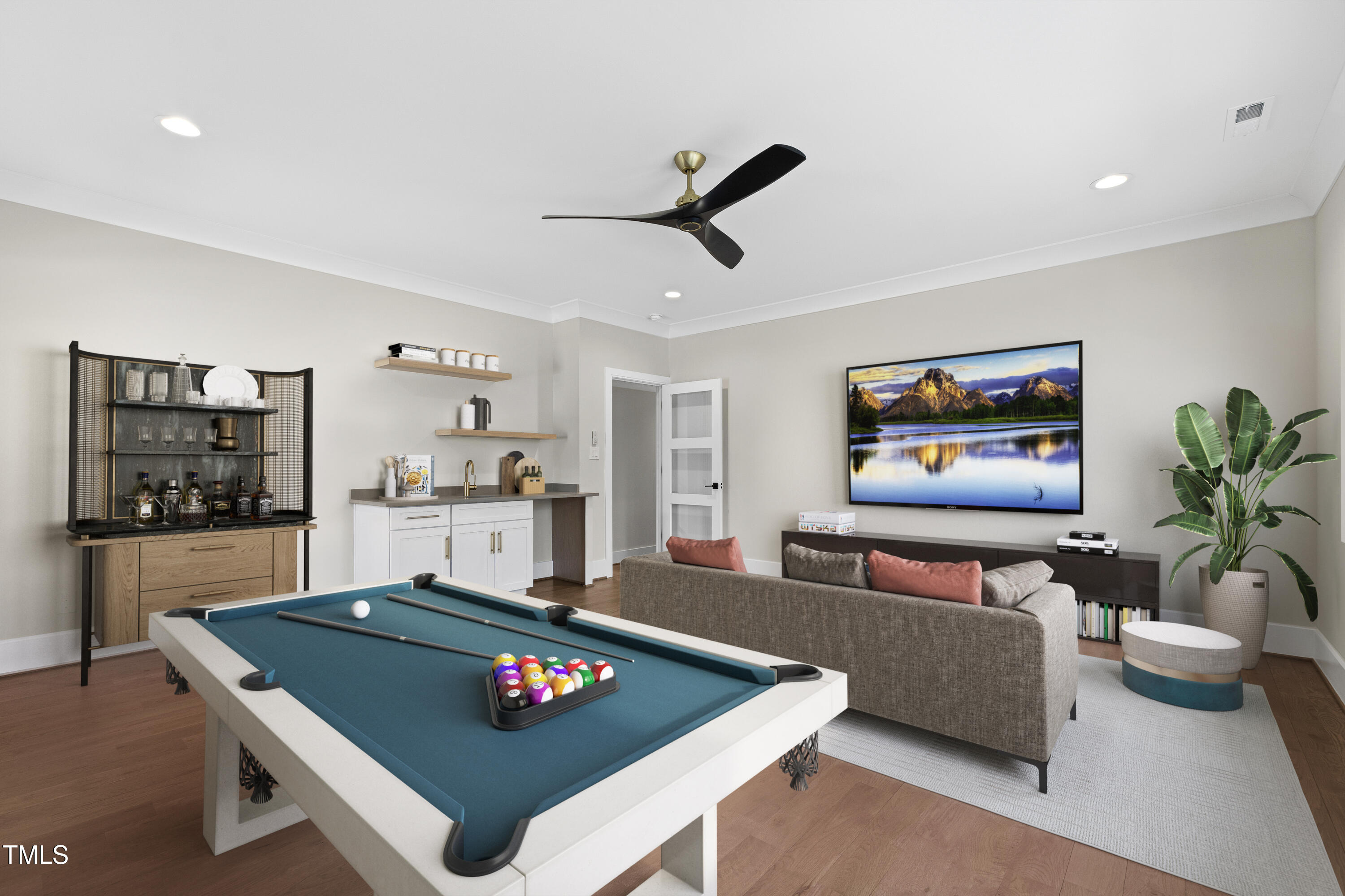 8621 Bishop Pine Lane