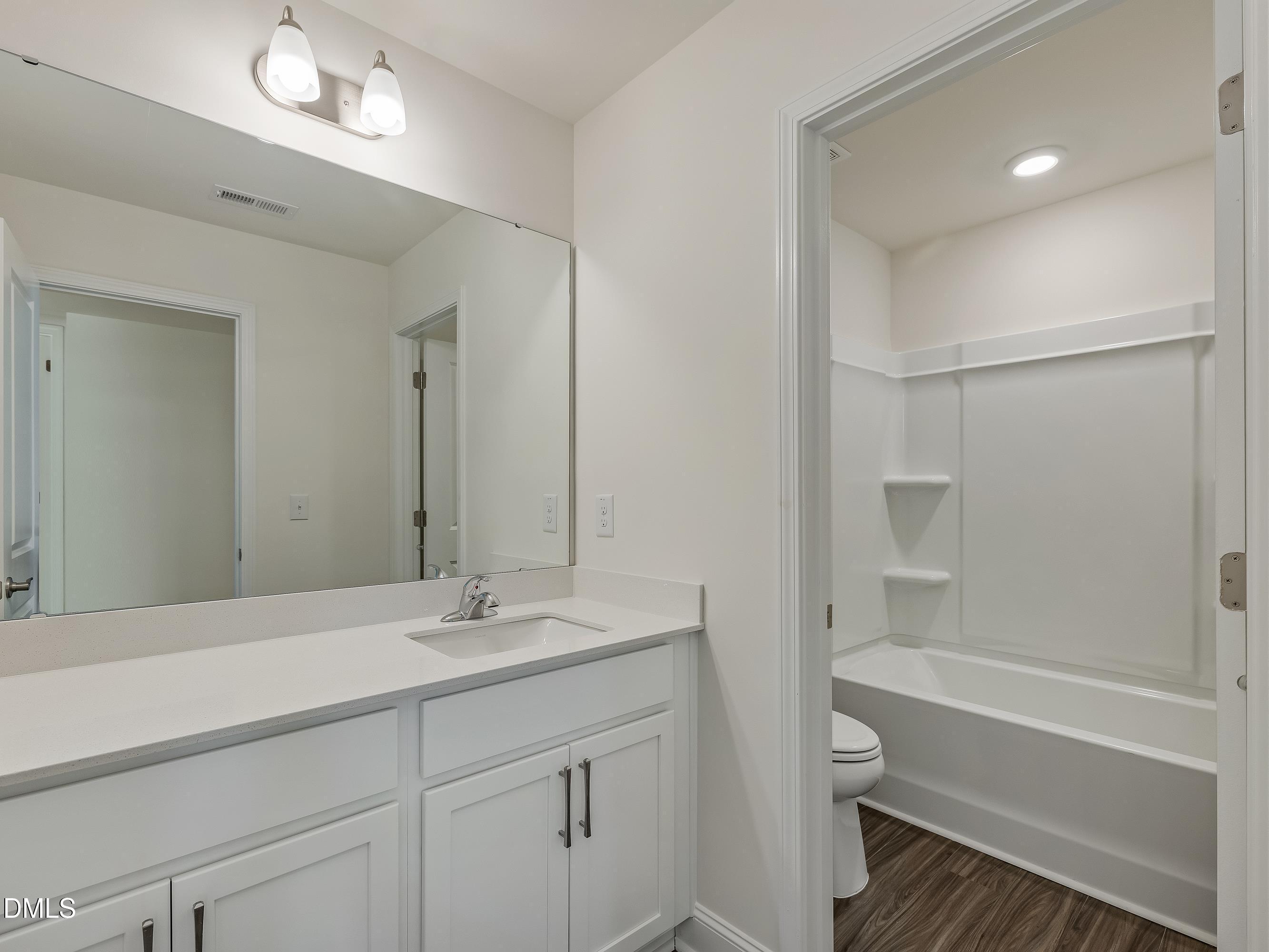 1033 Bolton Pointe Drive