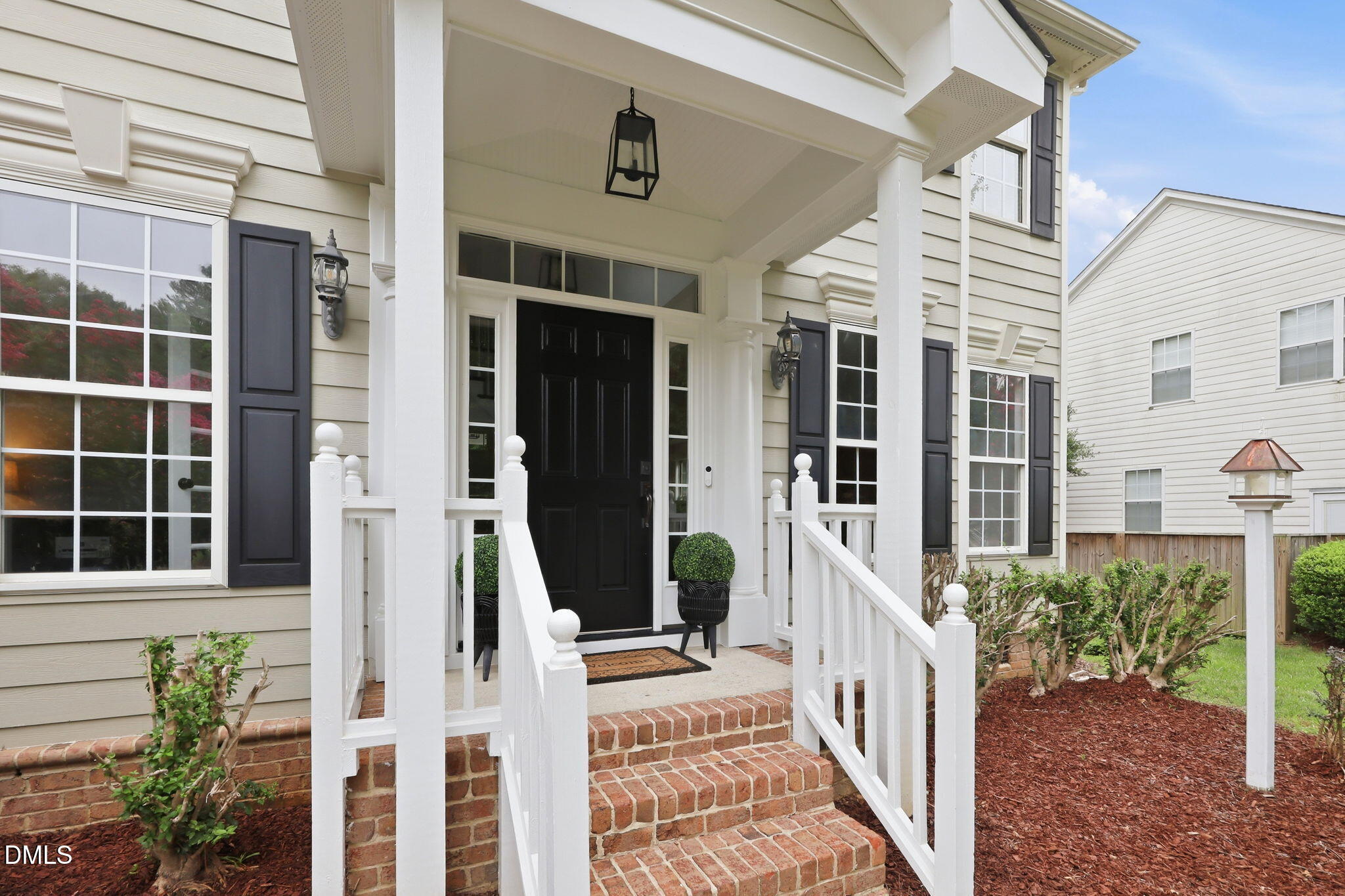 1601 Wood Spring Court