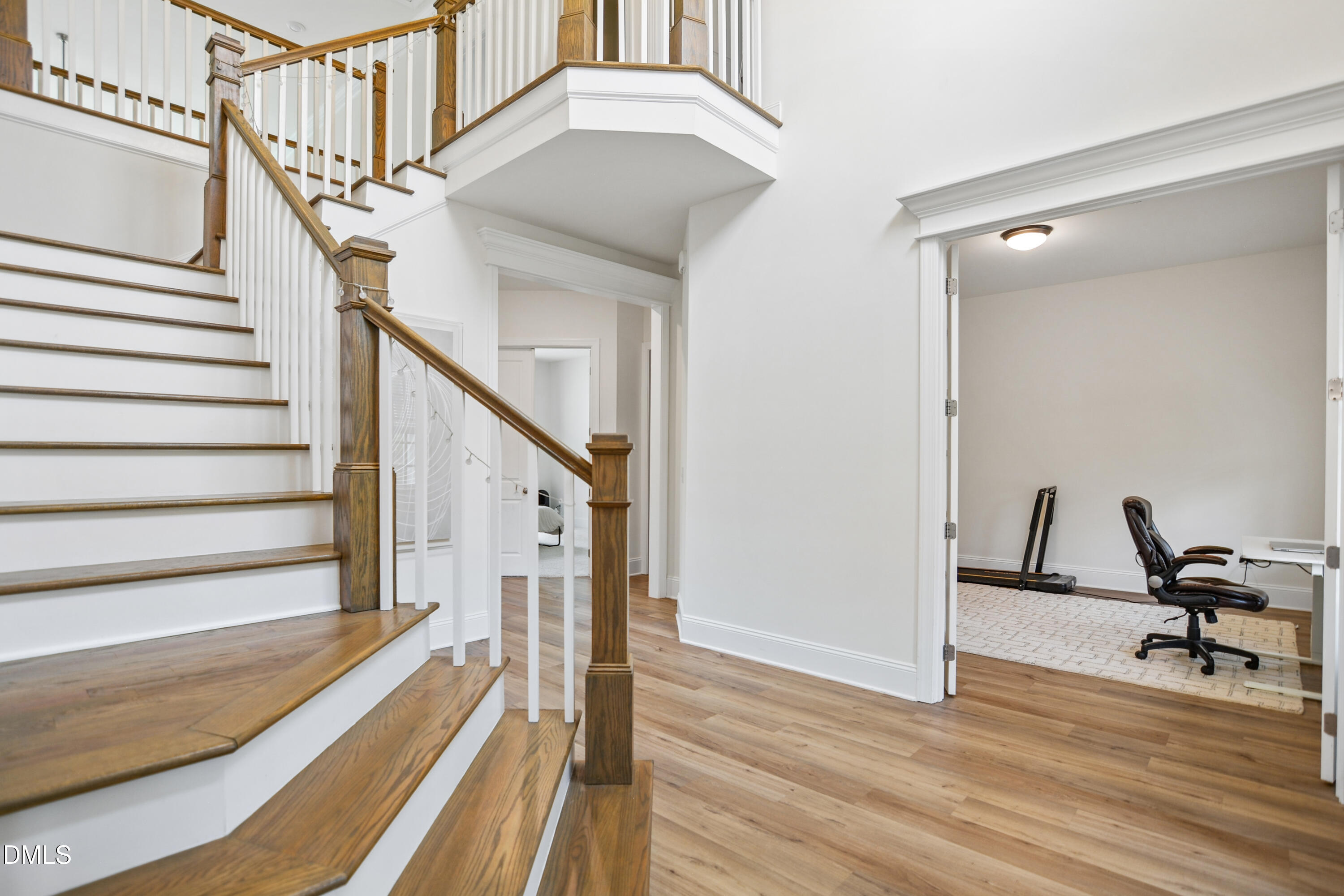1529 Meadows Bank Way