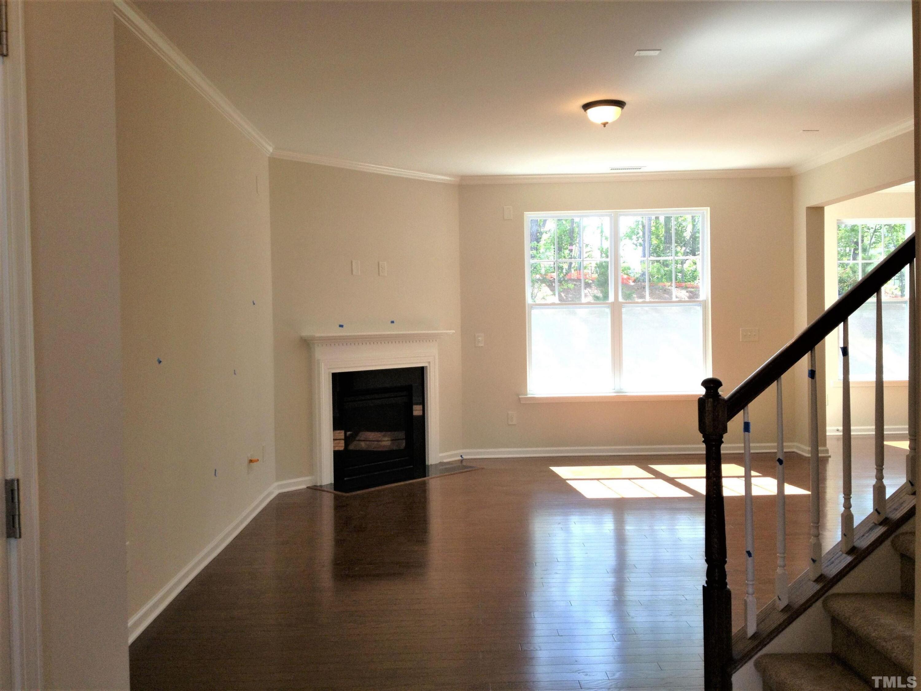 226 Skyros Loop
