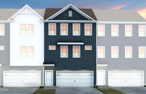 2134 Grouse Ski Circle Apex NC 27523