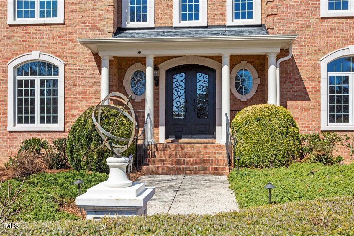 212 Whirlaway Lane
