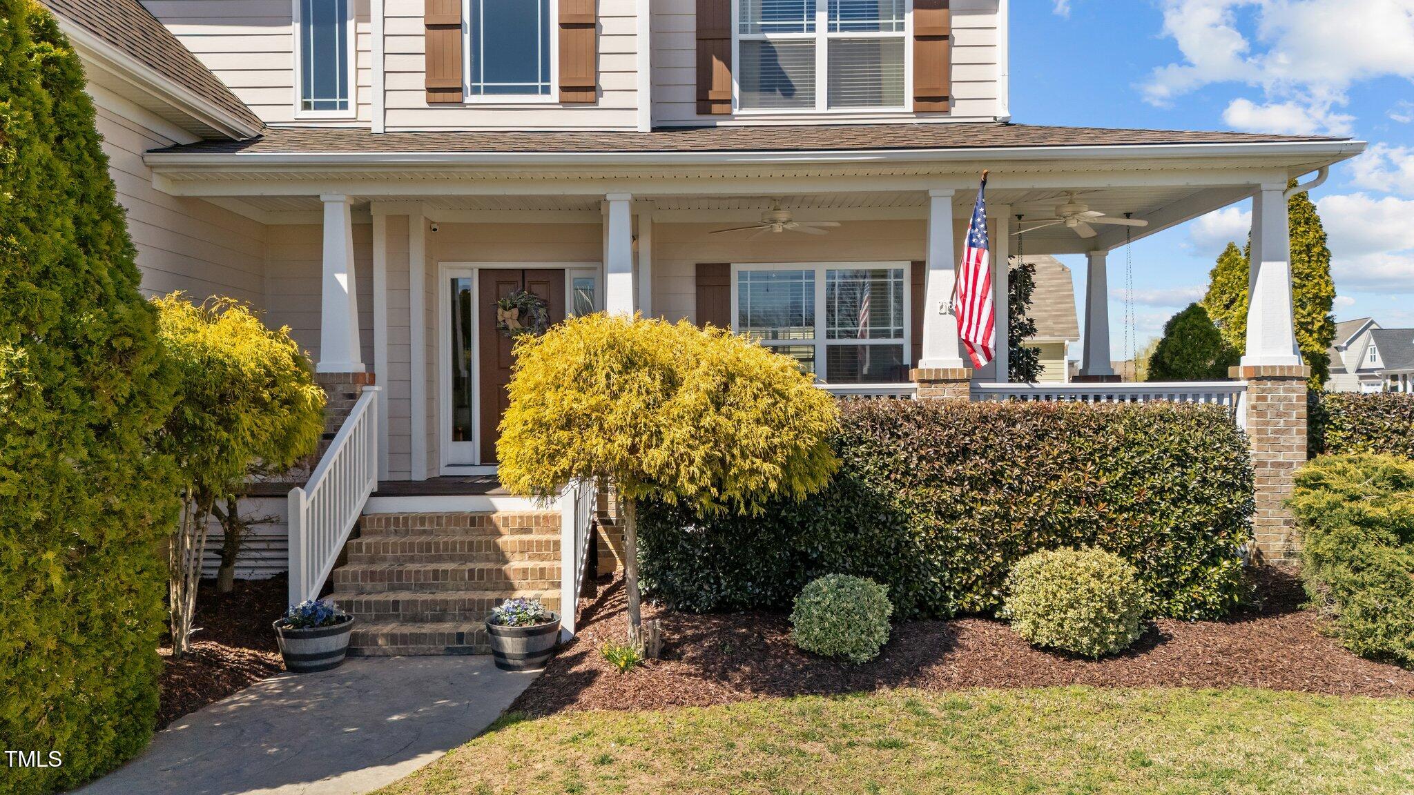 22 Old York Circle