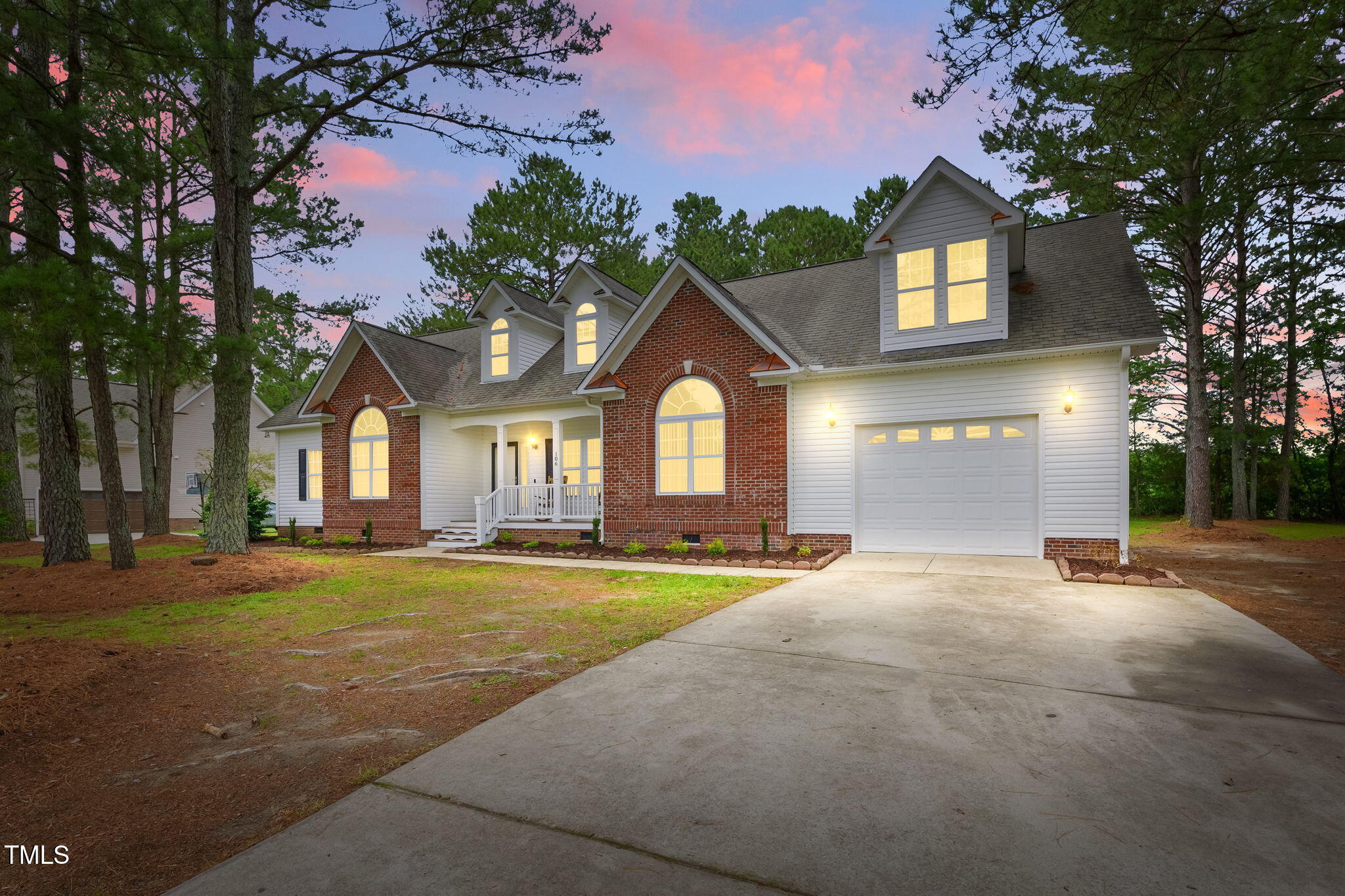 106 Eagle Crest Lane