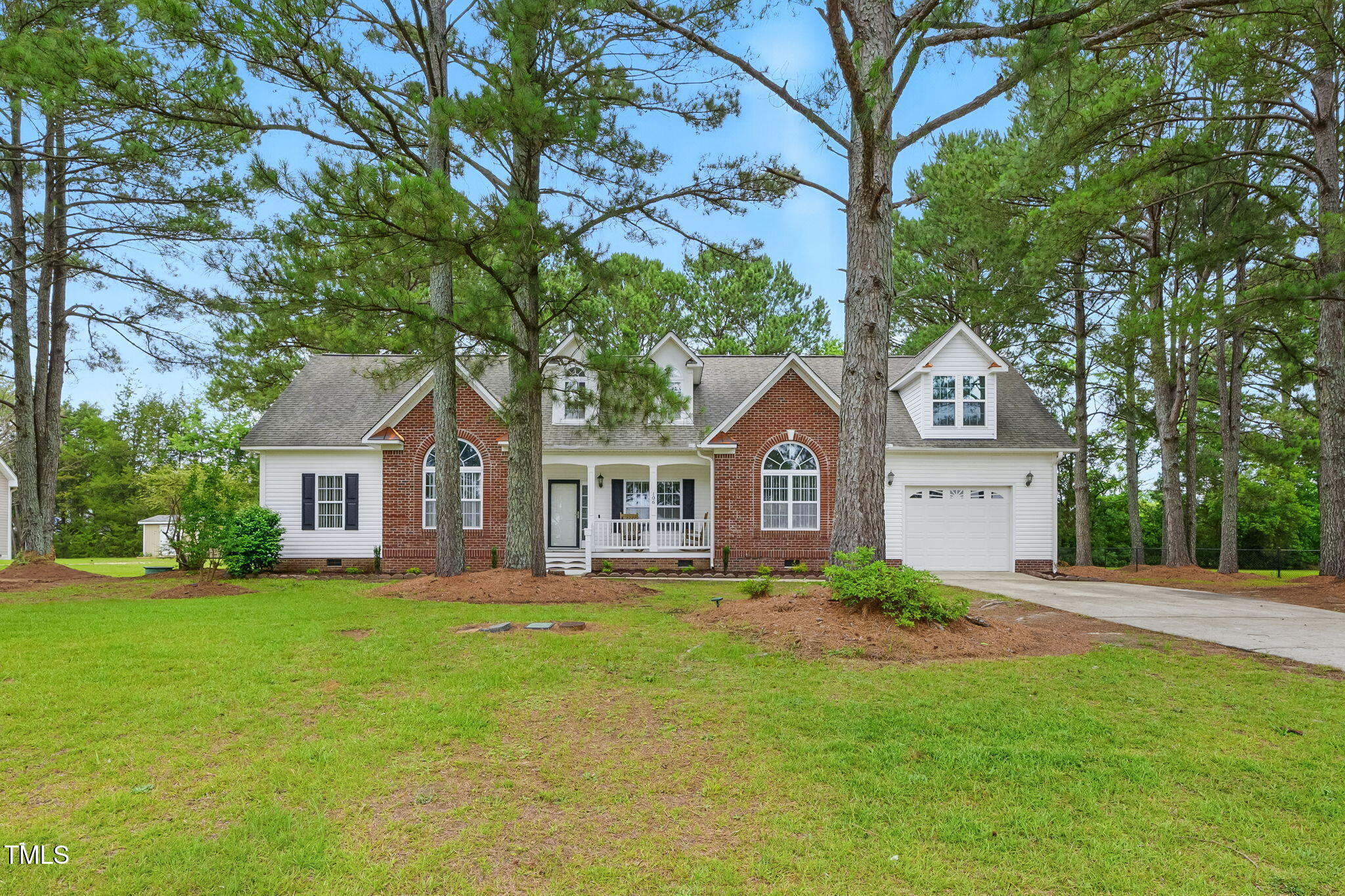 106 Eagle Crest Lane