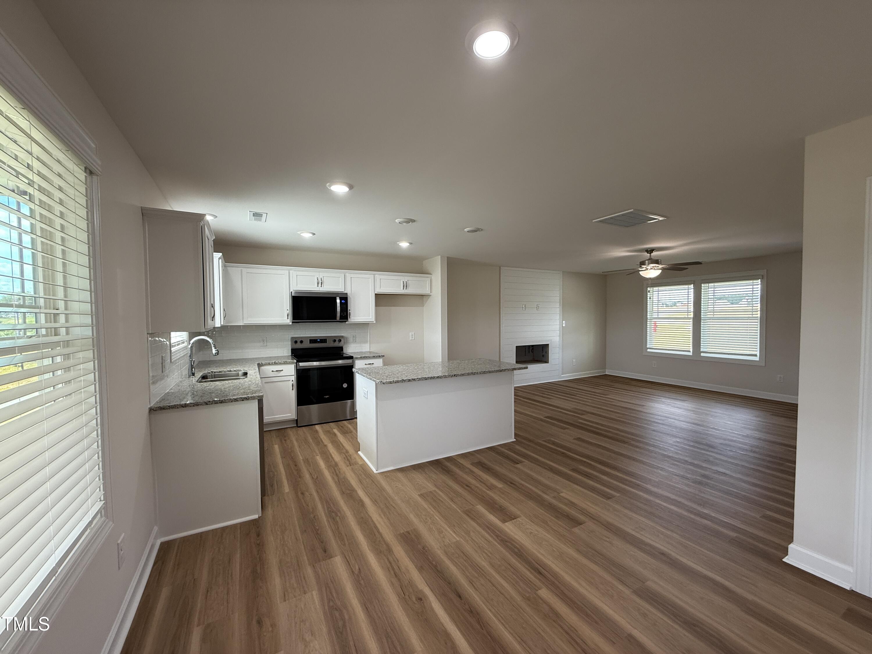 10 Silver Court