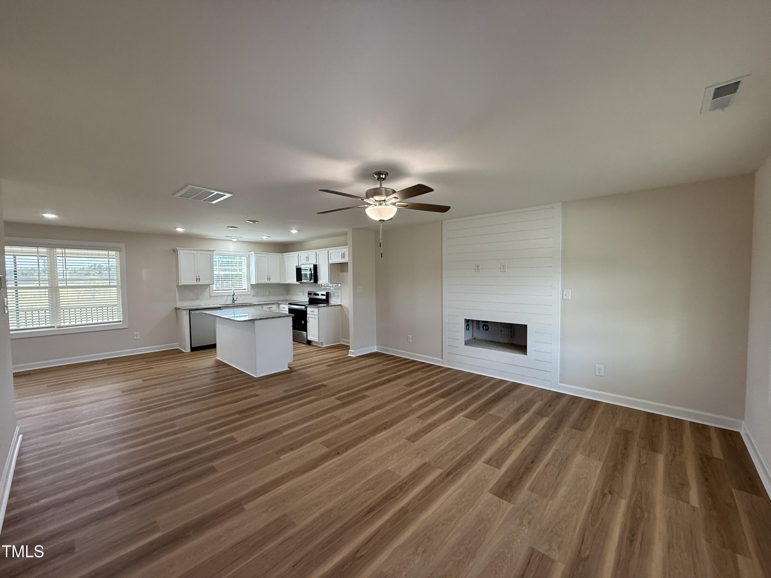 10 Silver Court
