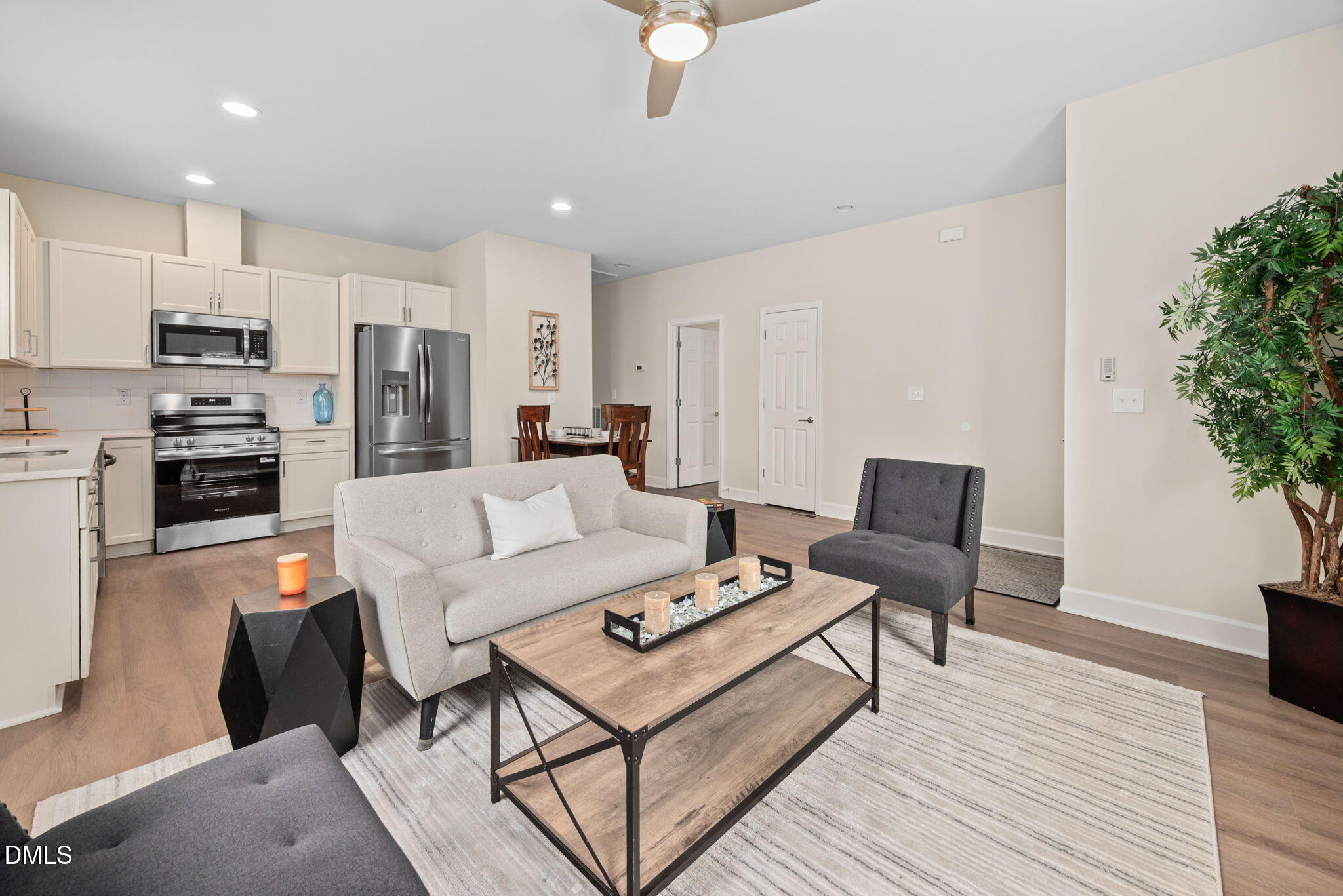 1106 S Blount Street