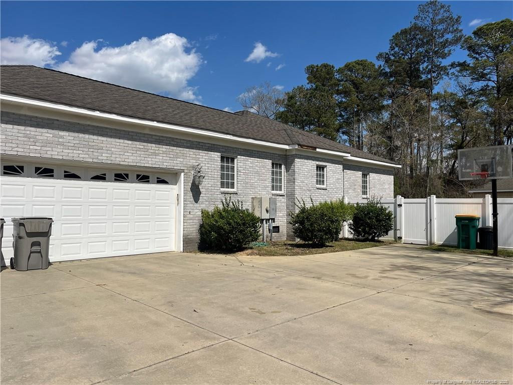310 Londonderry Drive