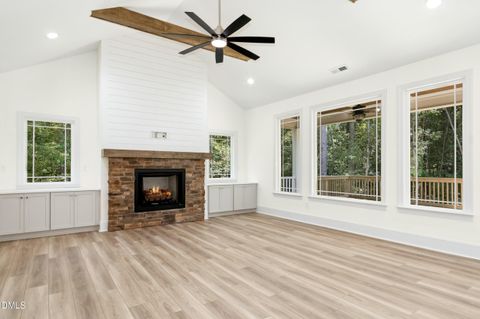 925 Lynch Road Selma NC 27576