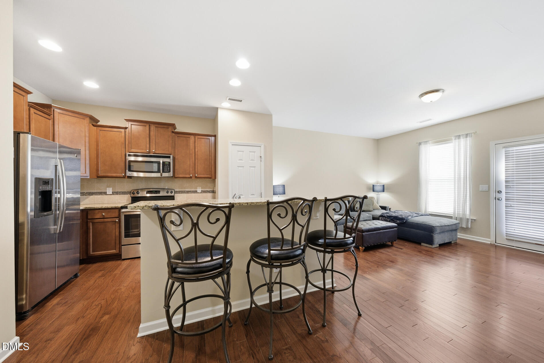 945 Consortium Drive