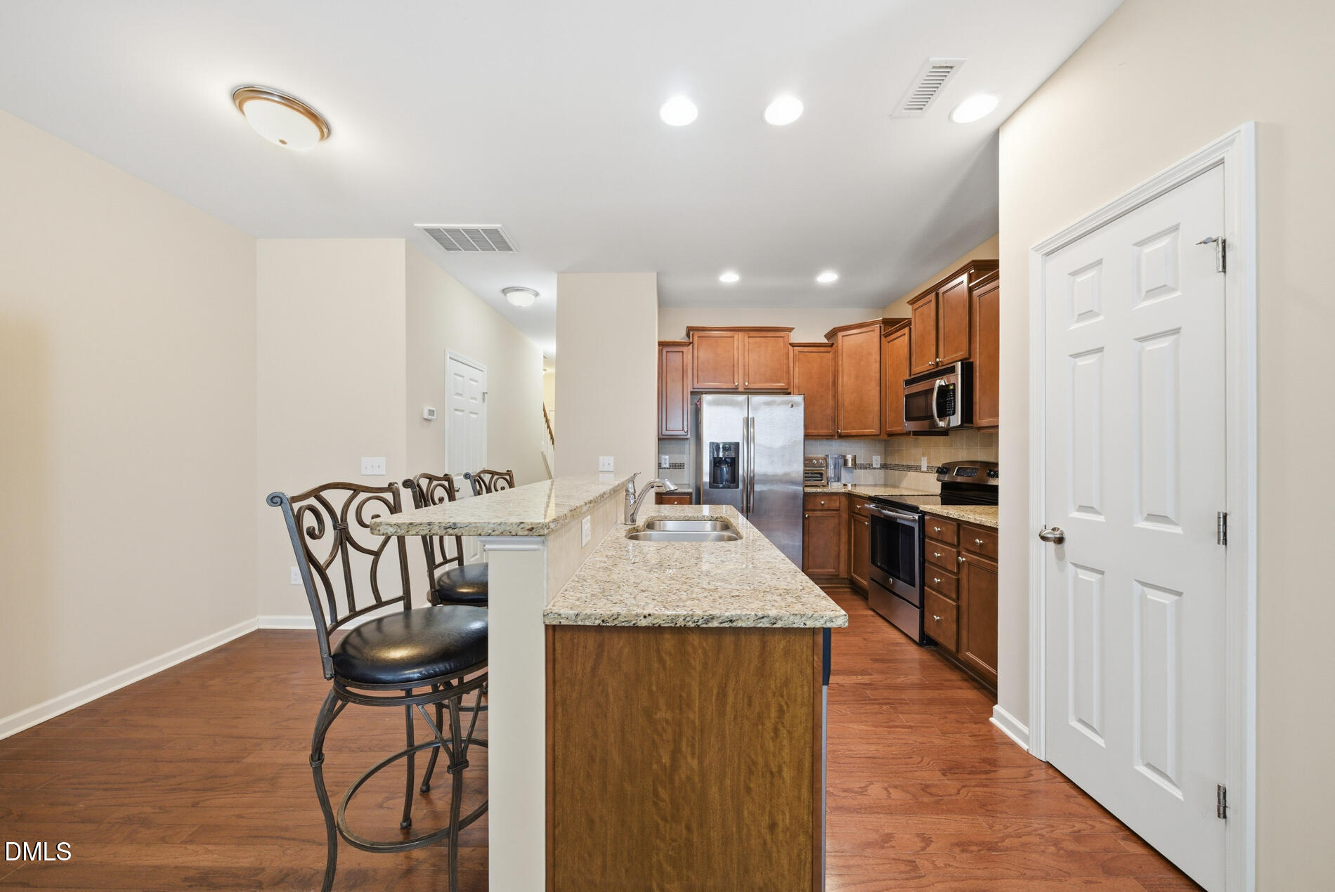 945 Consortium Drive