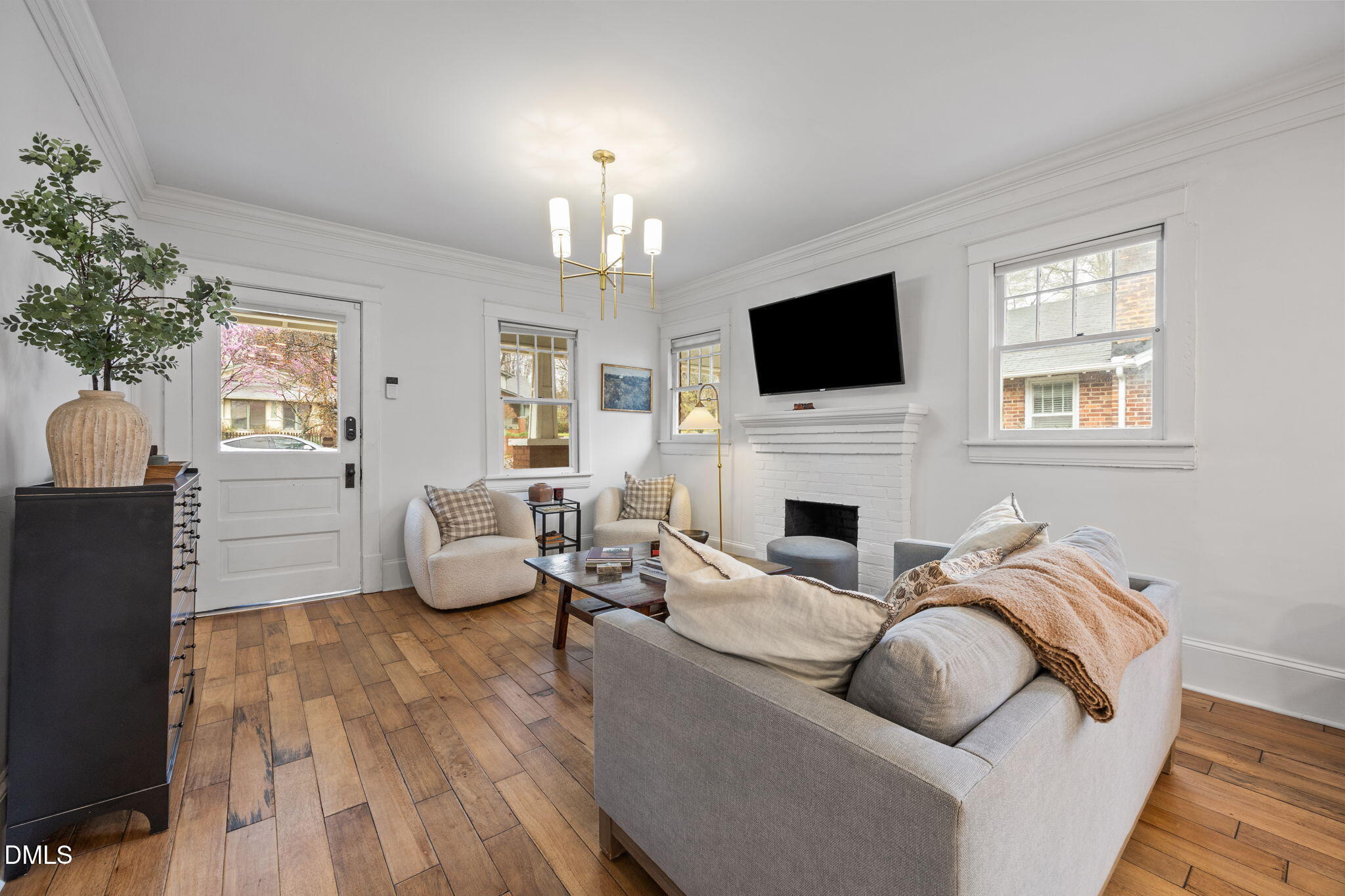 1223 Courtland Drive