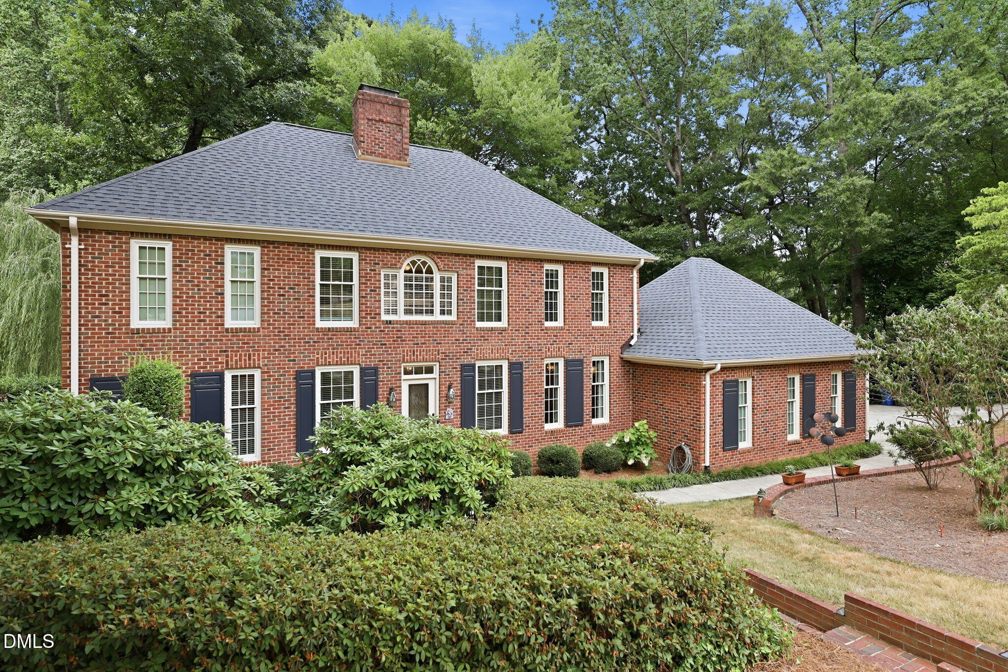 2221 Weybridge Drive