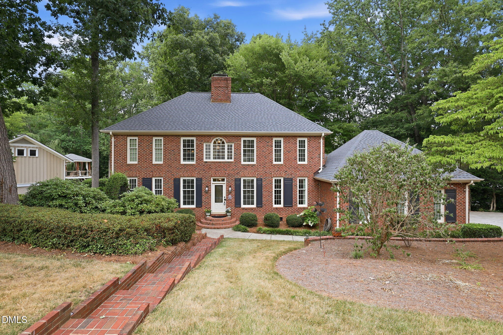2221 Weybridge Drive