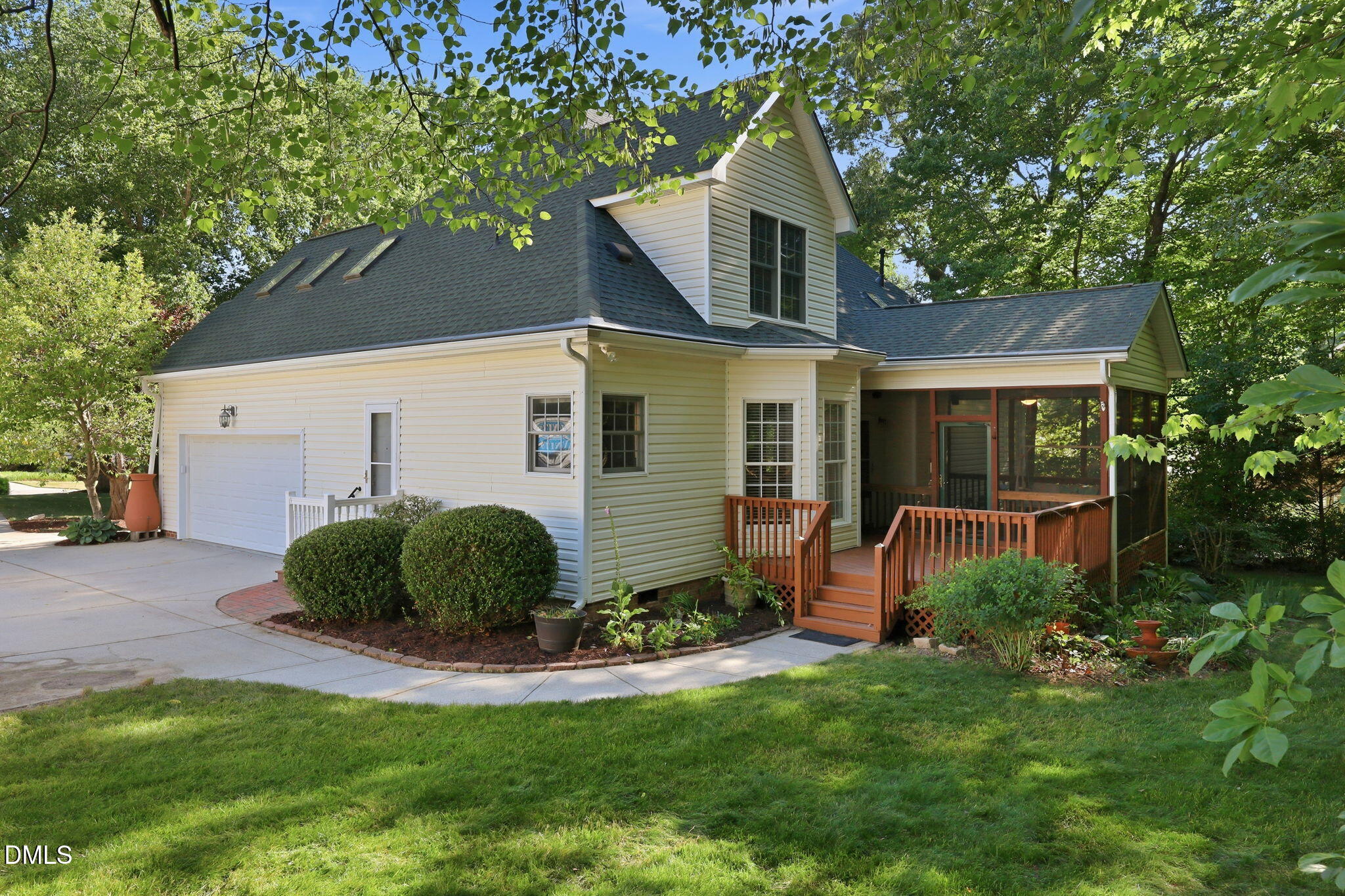 190 Georgetown Woods Drive