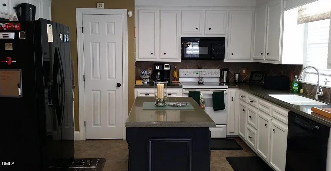 4301 Treetops Circle