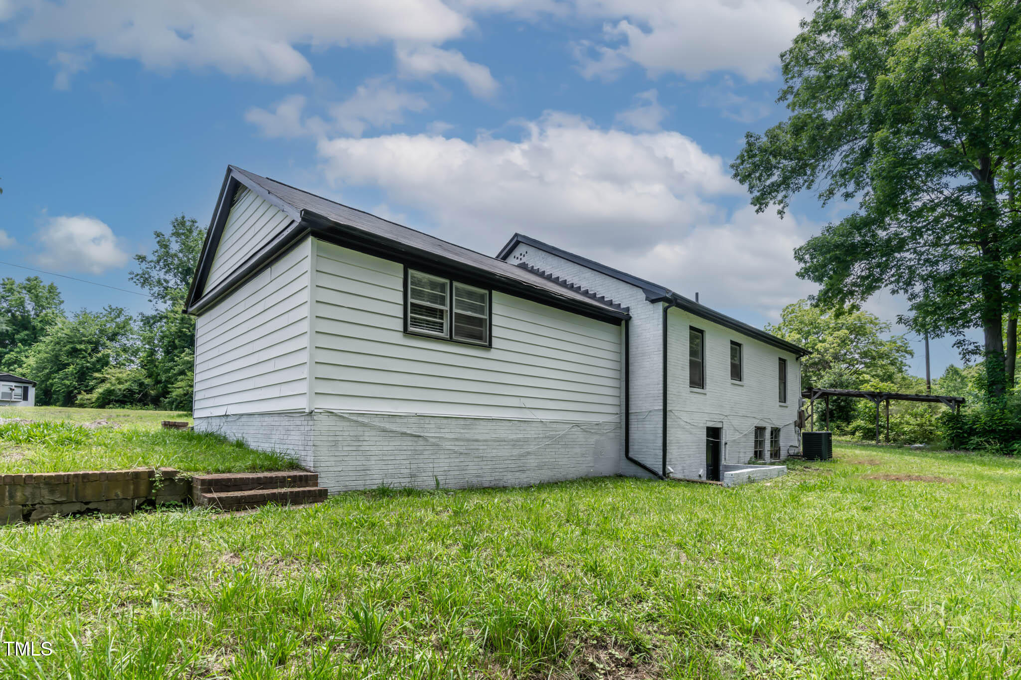 780 Indian Trail Village