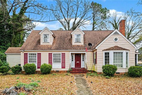 109 S Austin Street Maxton NC 28364