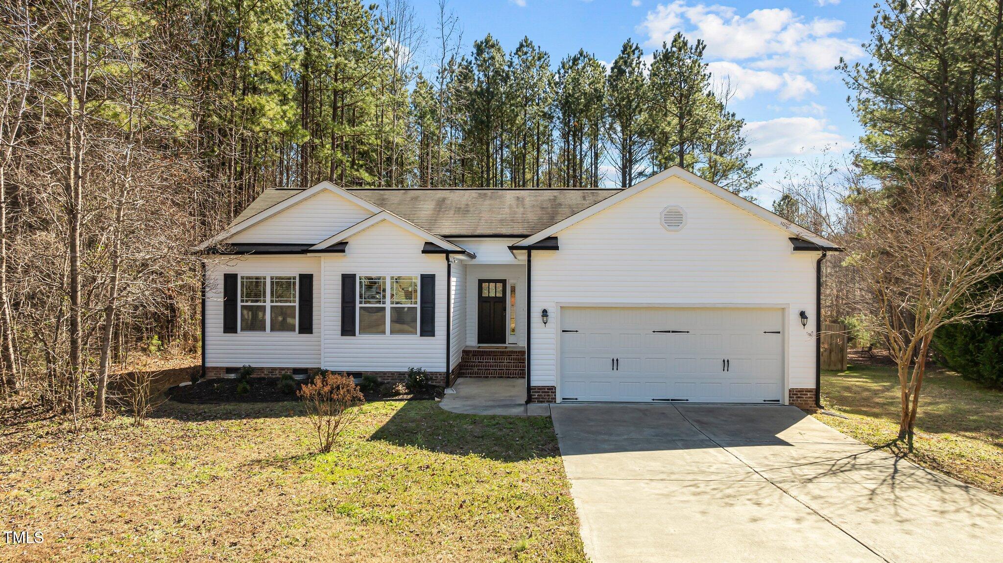 40 Paddle Wheel Court