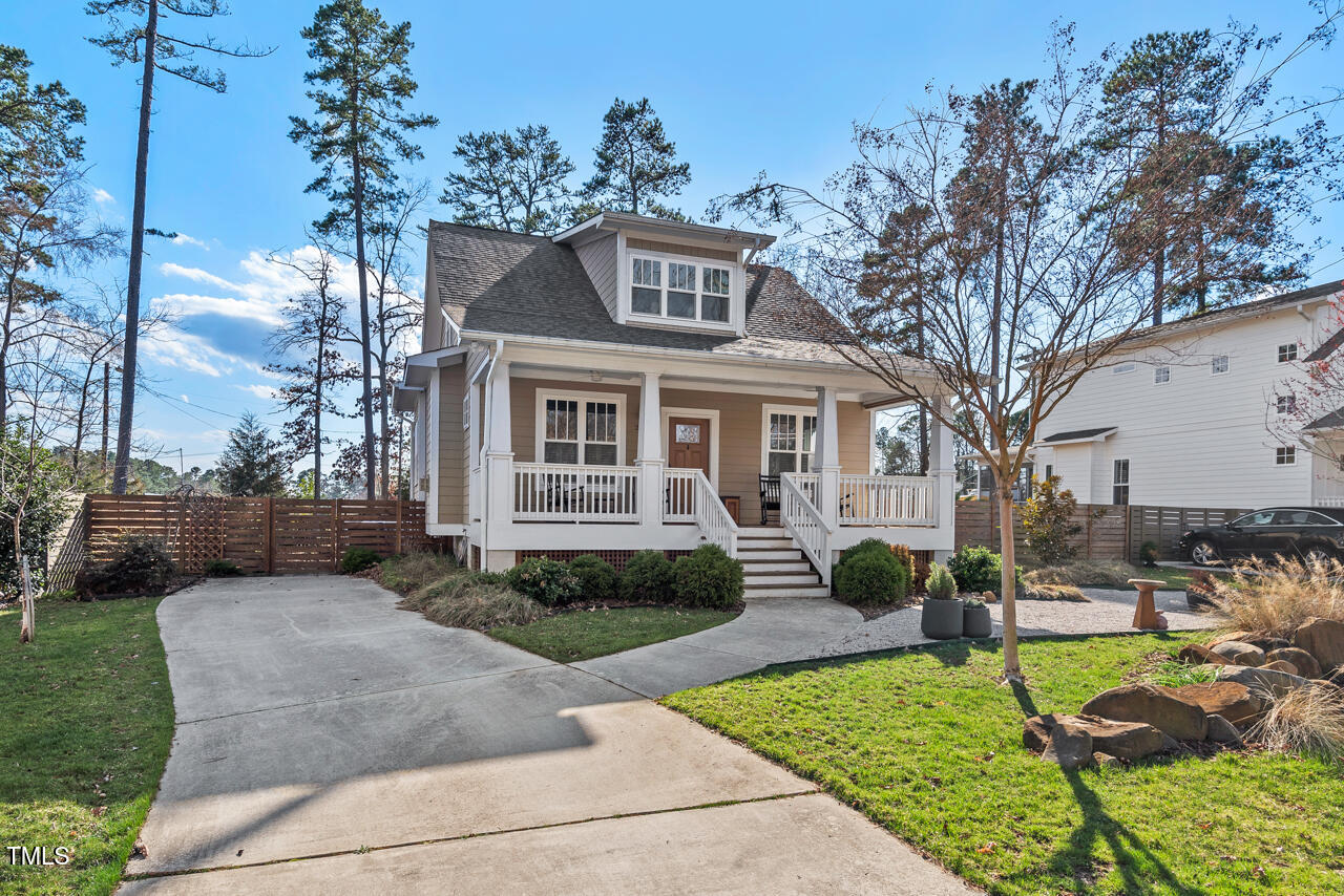 Durham, North Carolina 27707, United States, 3 Bedrooms Bedrooms, ,2 BathroomsBathrooms,Residential,Pending,86331