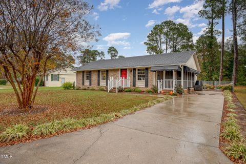 A home in Dunn