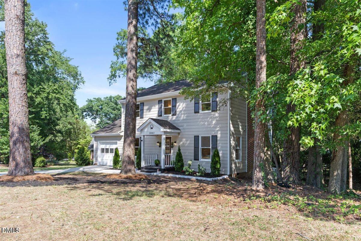 1002 Apache Lane