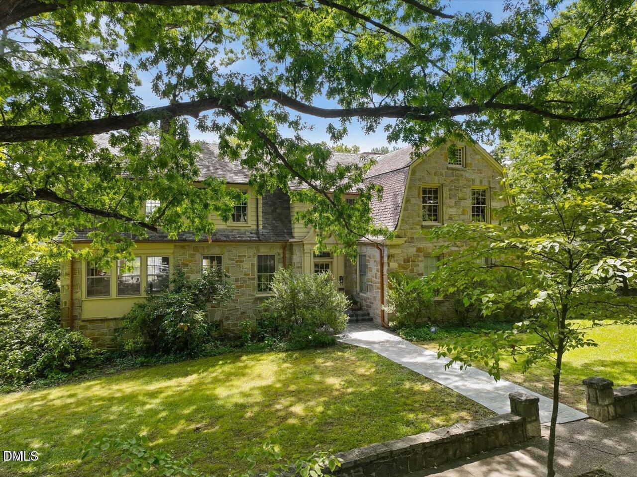 216 + 204 Hawthorne Road