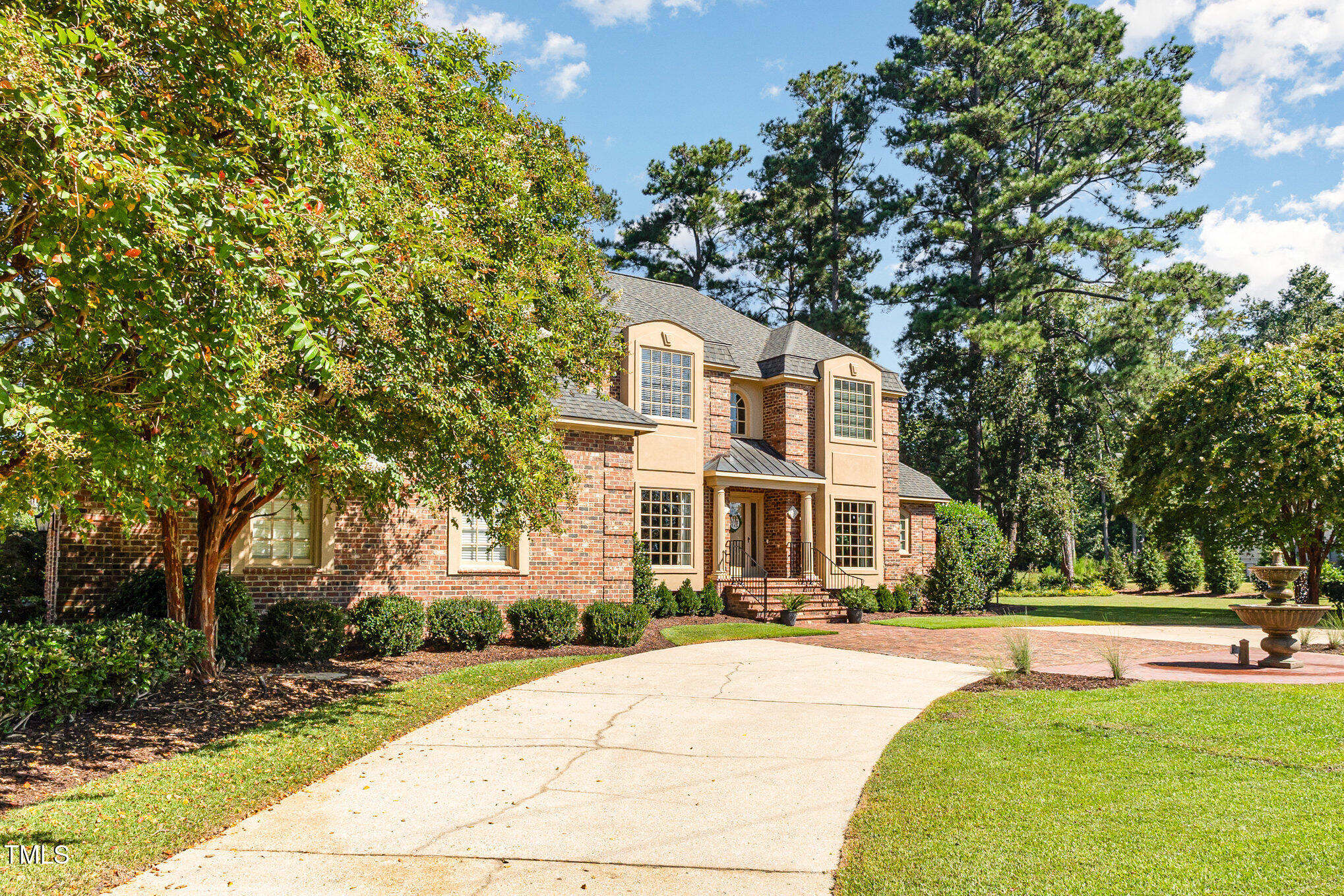 1160 Country Club Road