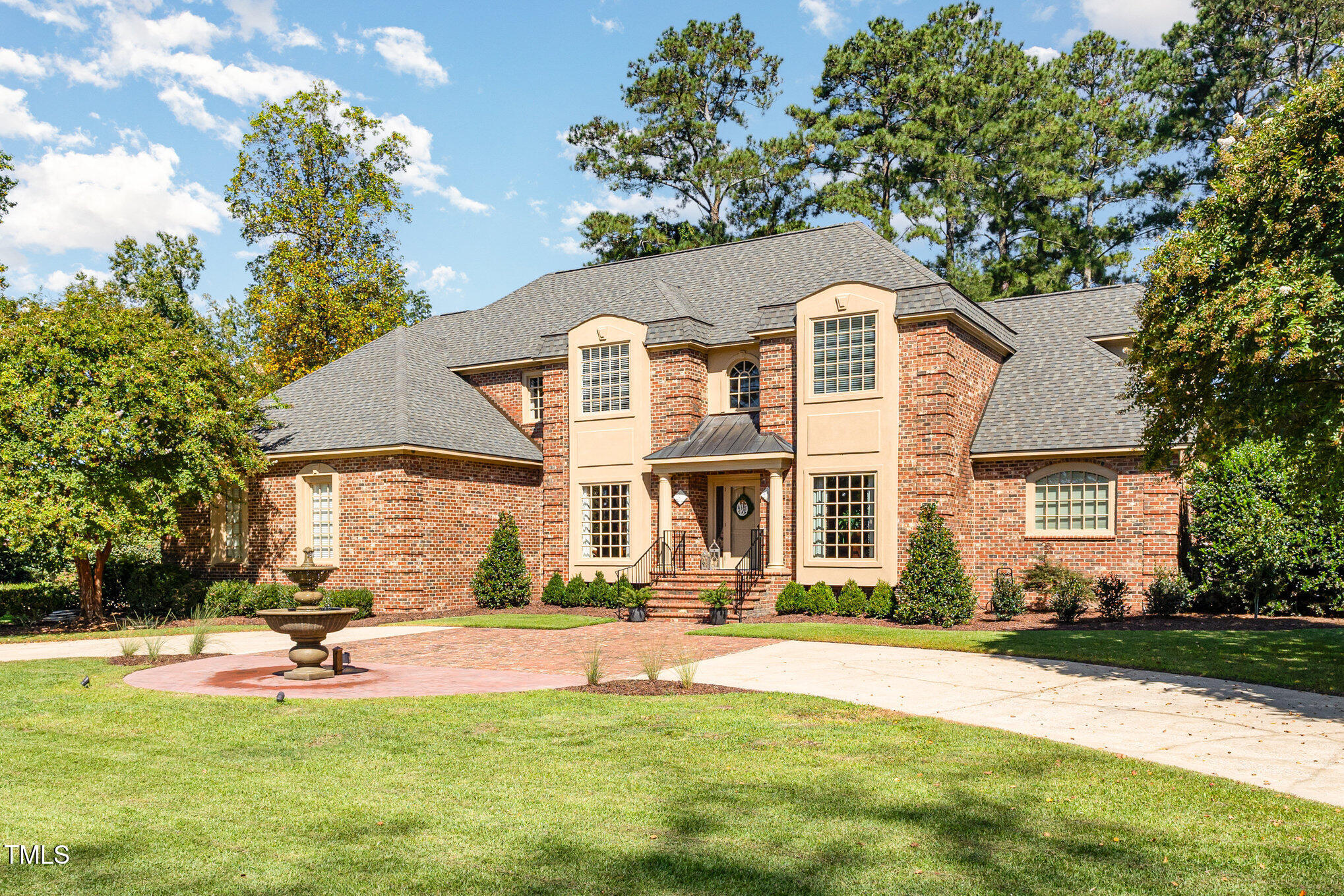1160 Country Club Road