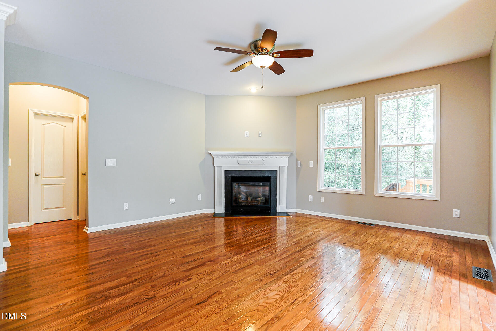 1033 Crystalwater Drive