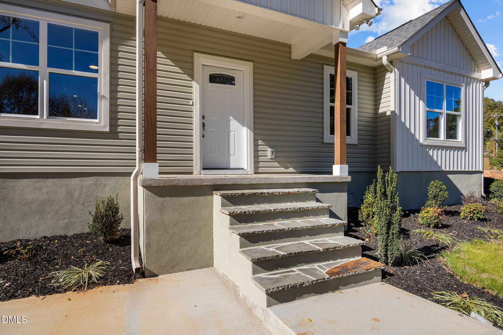 214 E College Street