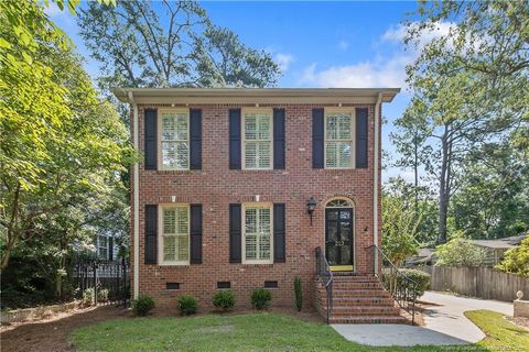 213 Valley Road Fayetteville NC 28305