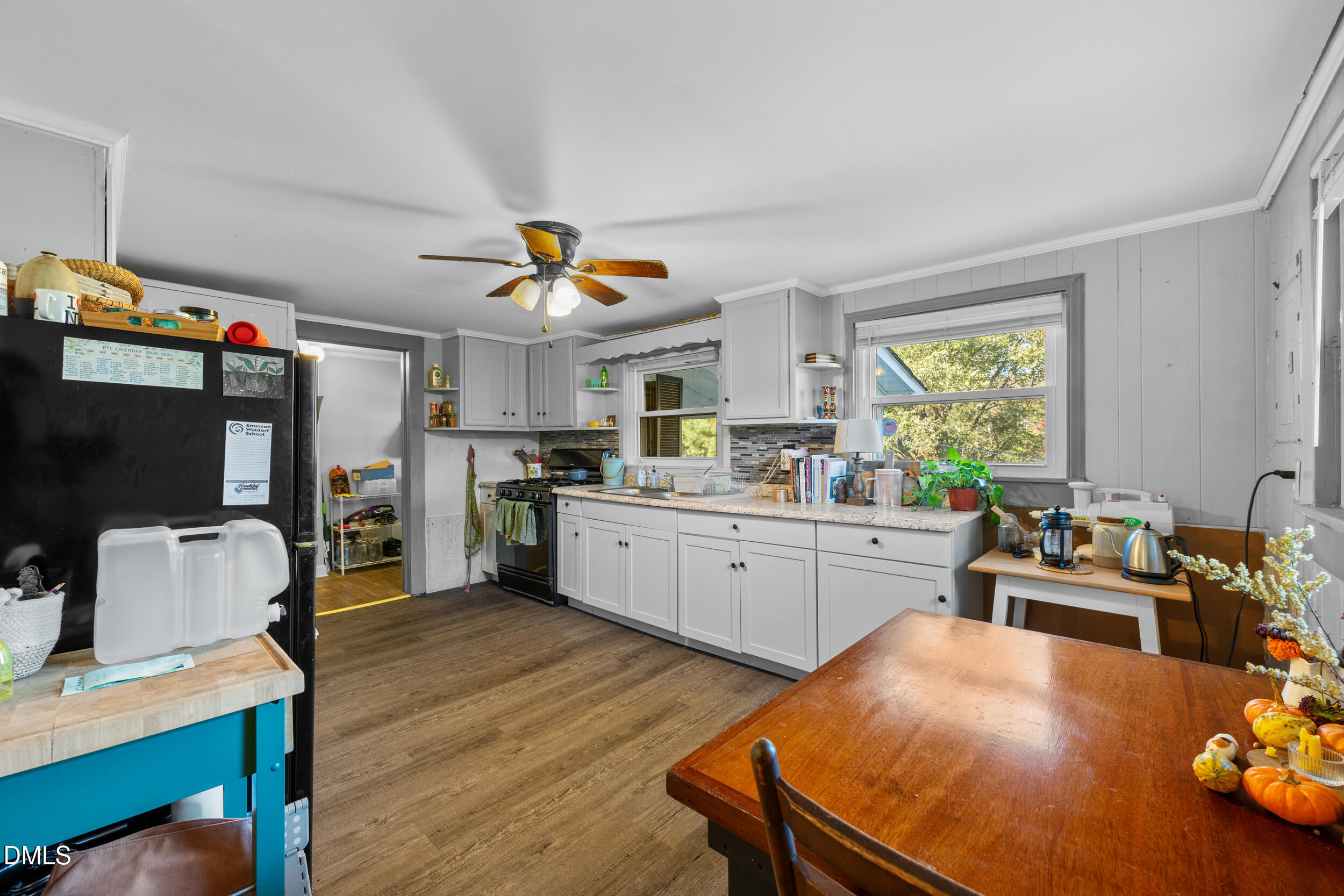2707 Moorefields Road