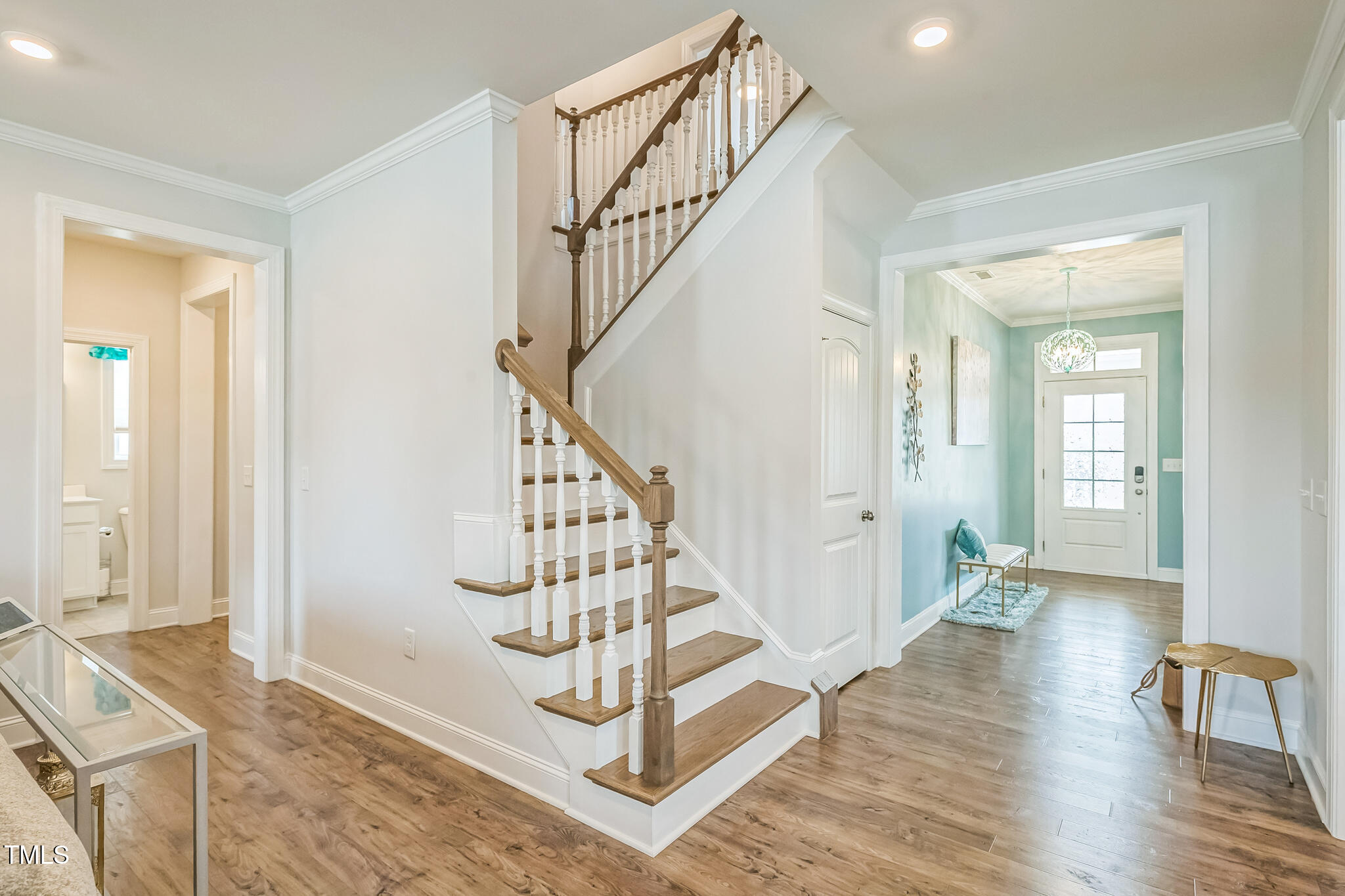 40 Two Creeks Loop