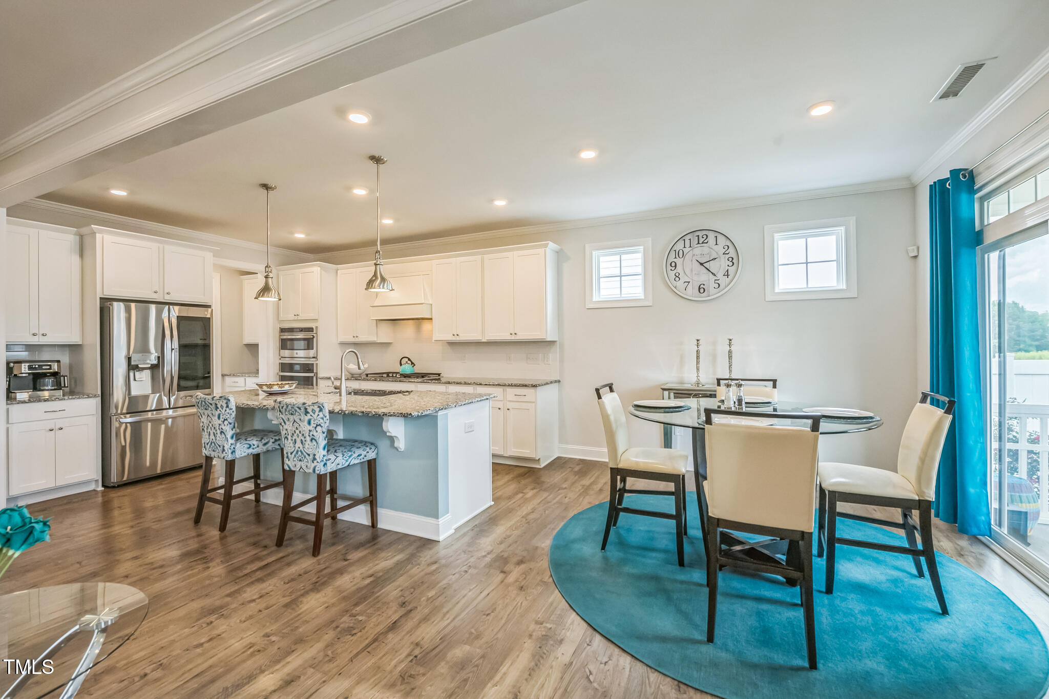 40 Two Creeks Loop