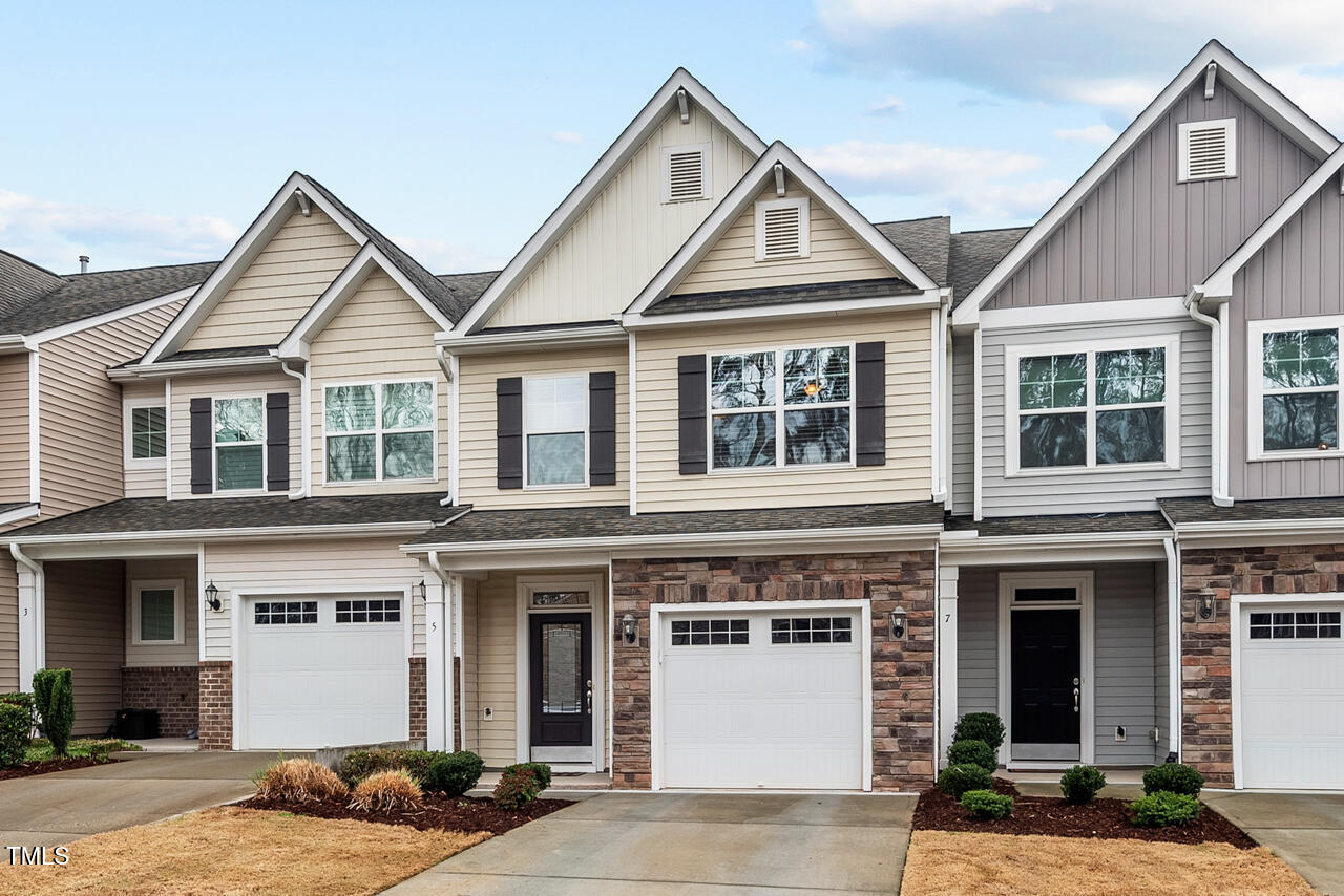 5 Galway Glenn Lane