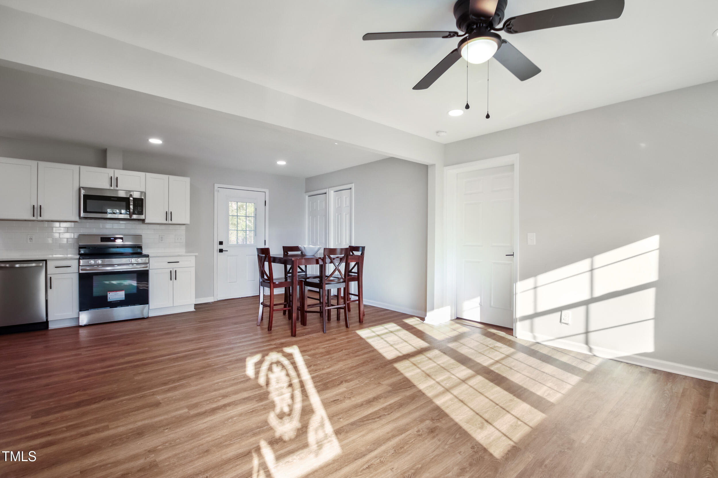 305 Gillis Road