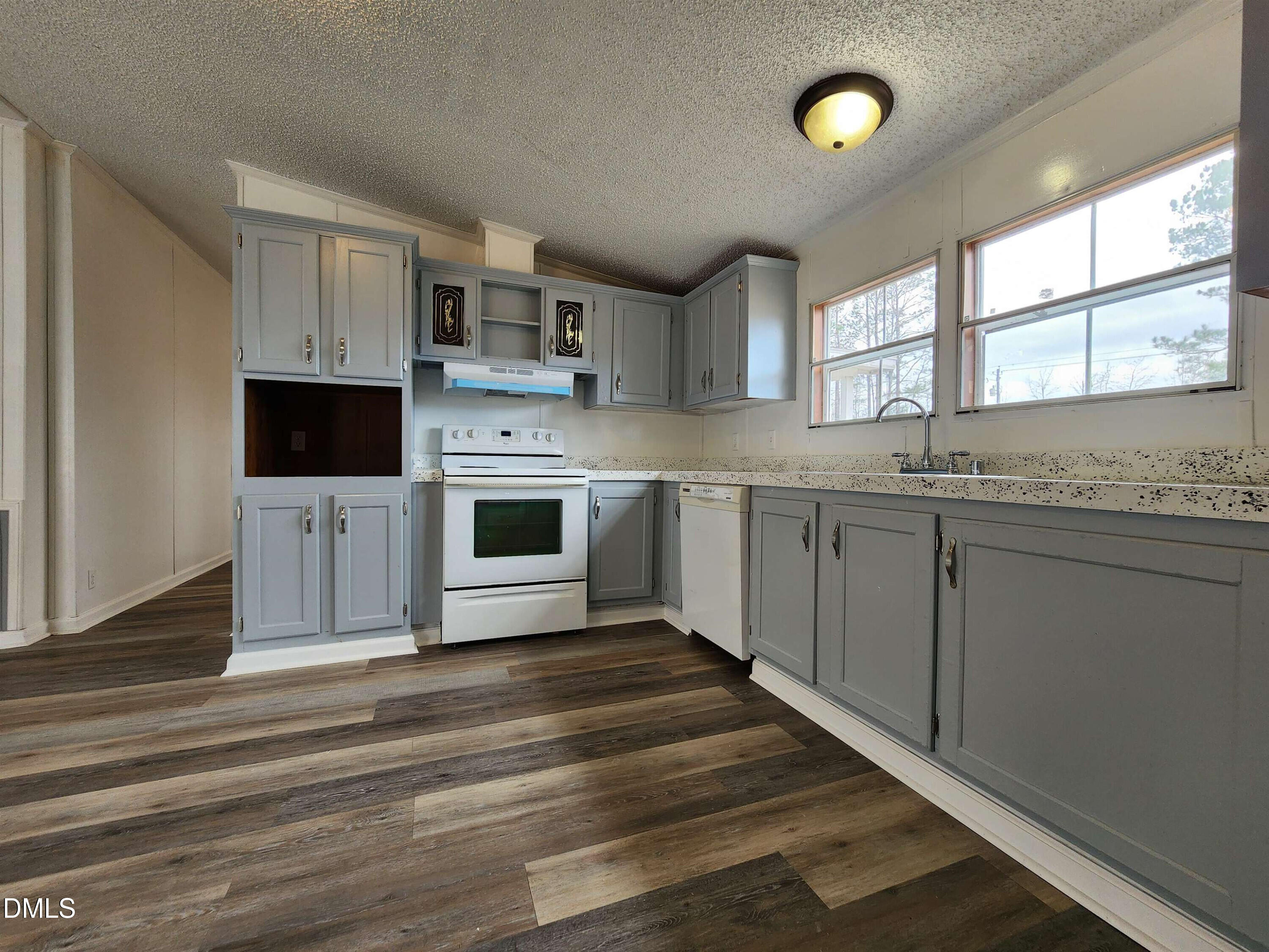 654 Ferrells Bridge Road