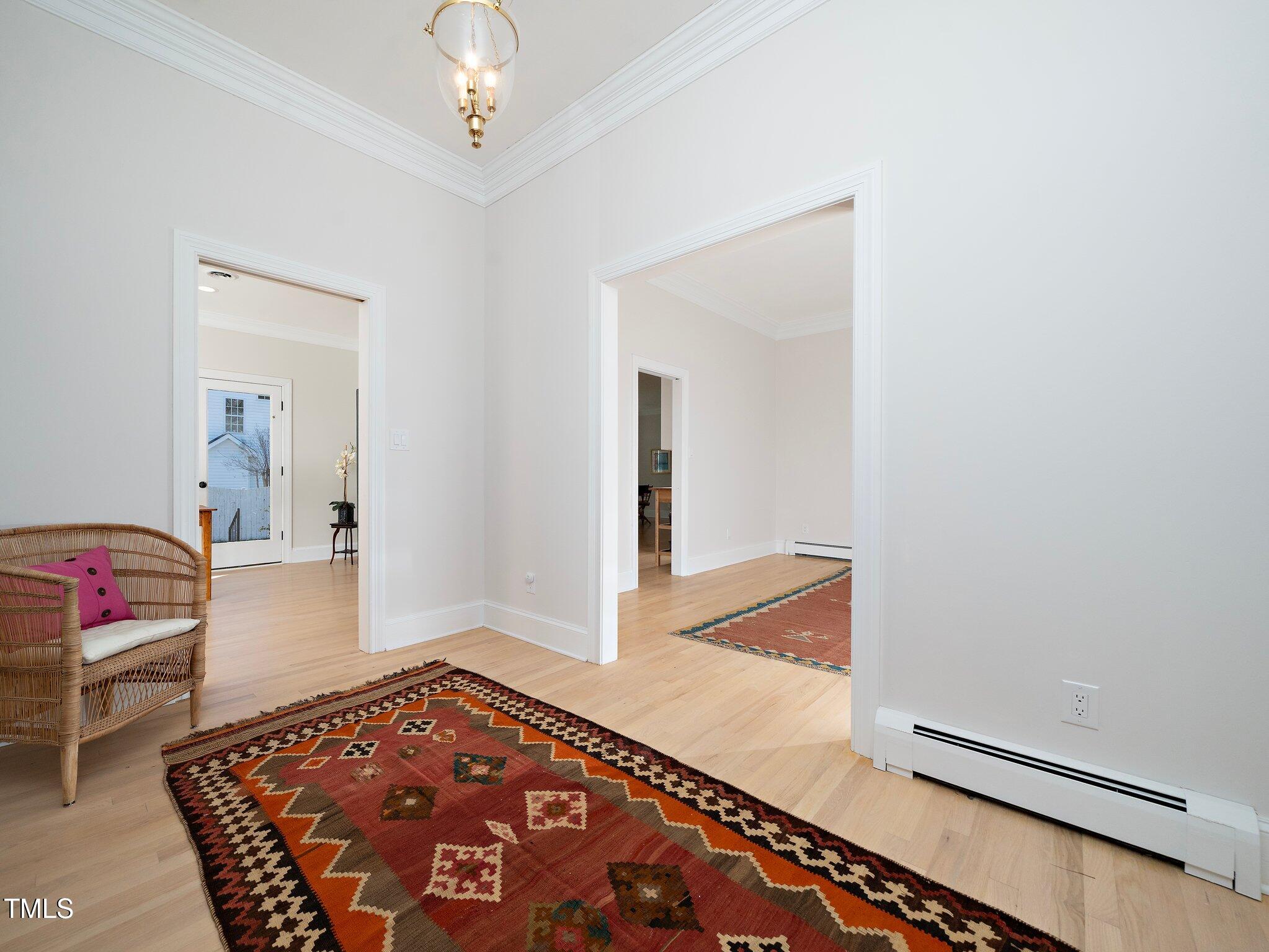 811 Baker Street