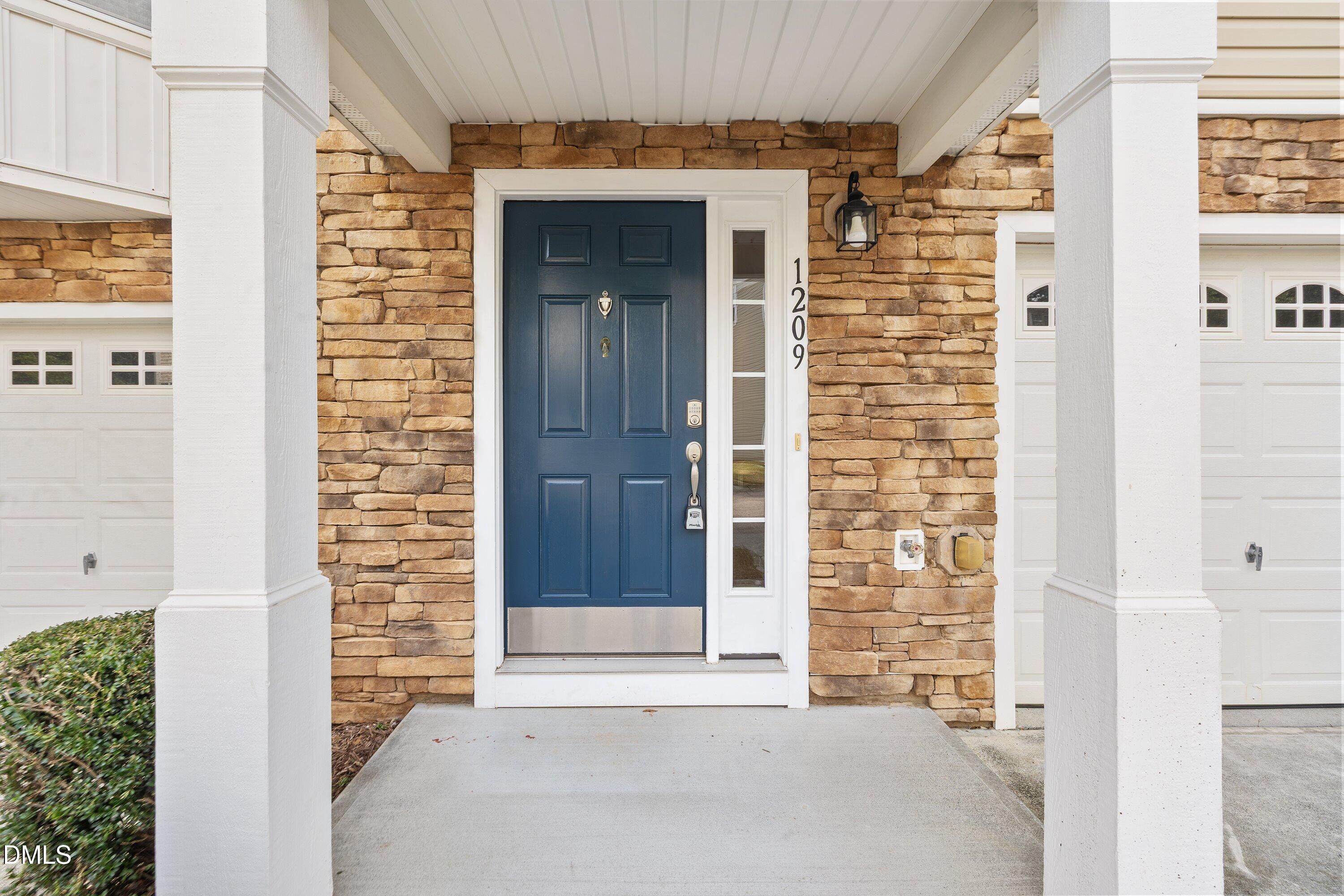 1209 Haywards Heath Lane