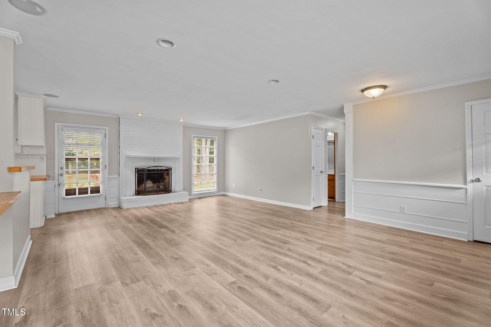 726 Hillandale Lane