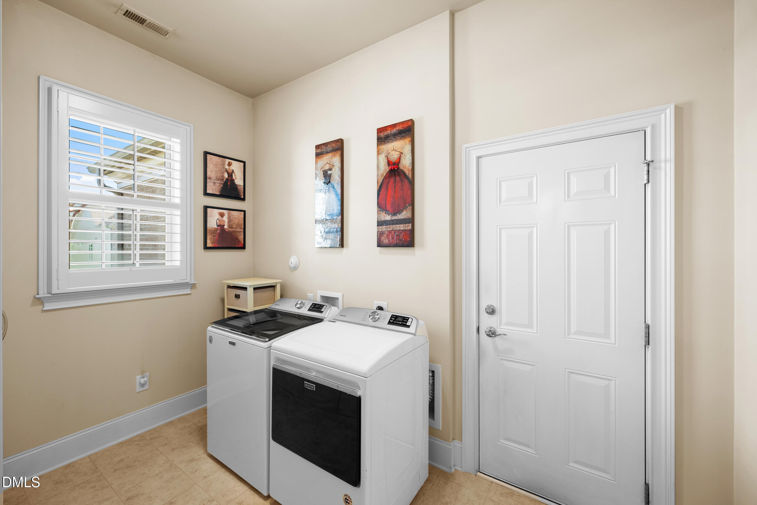 7833 Hasentree Lake Drive