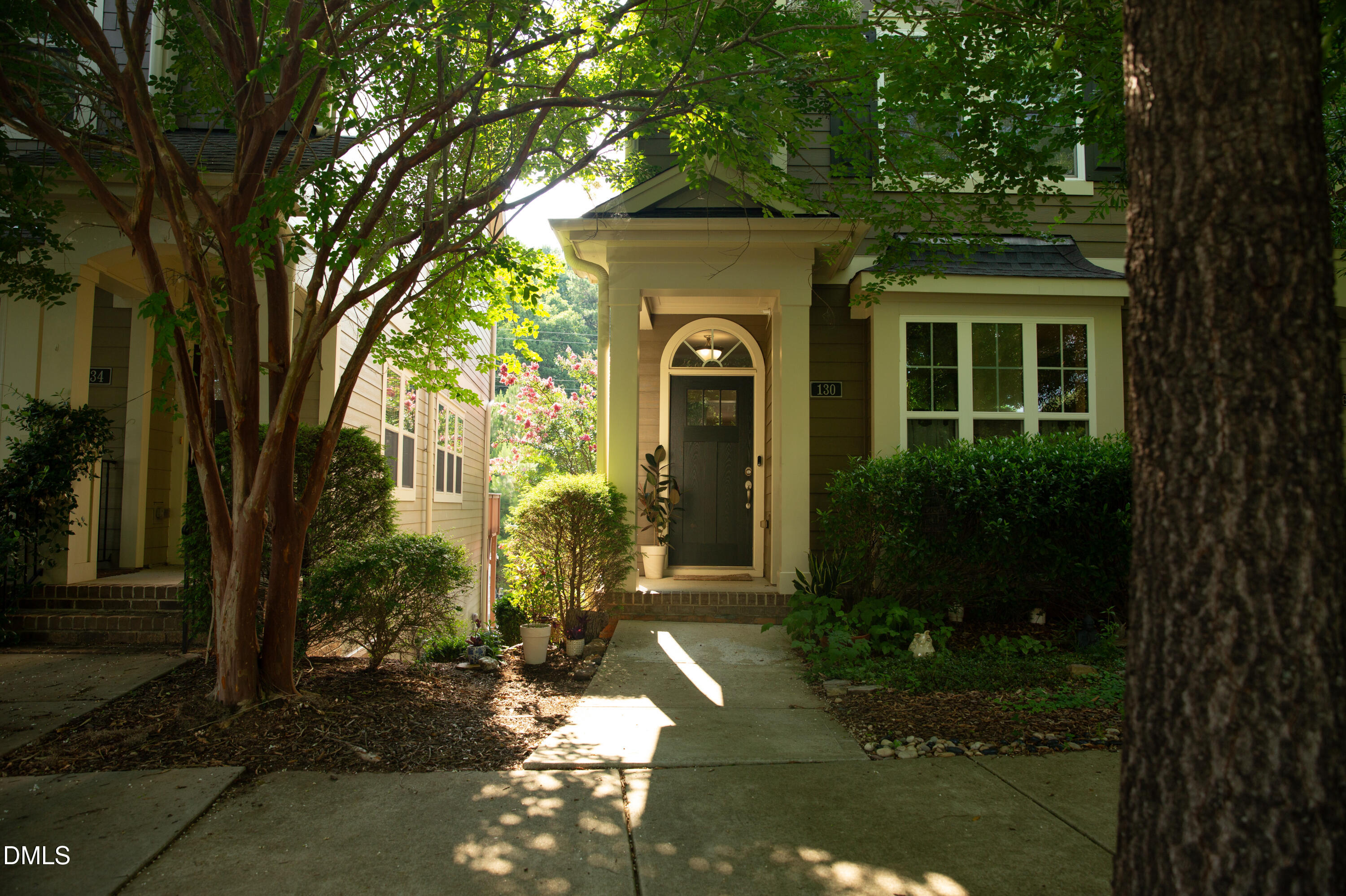 130 S Camellia Street